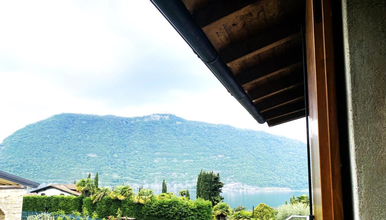 Vela Di Soleville Camere Con E Senza Vista Lago Con Ristorante & Pizzeria Sale Marasino Eksteriør bilde