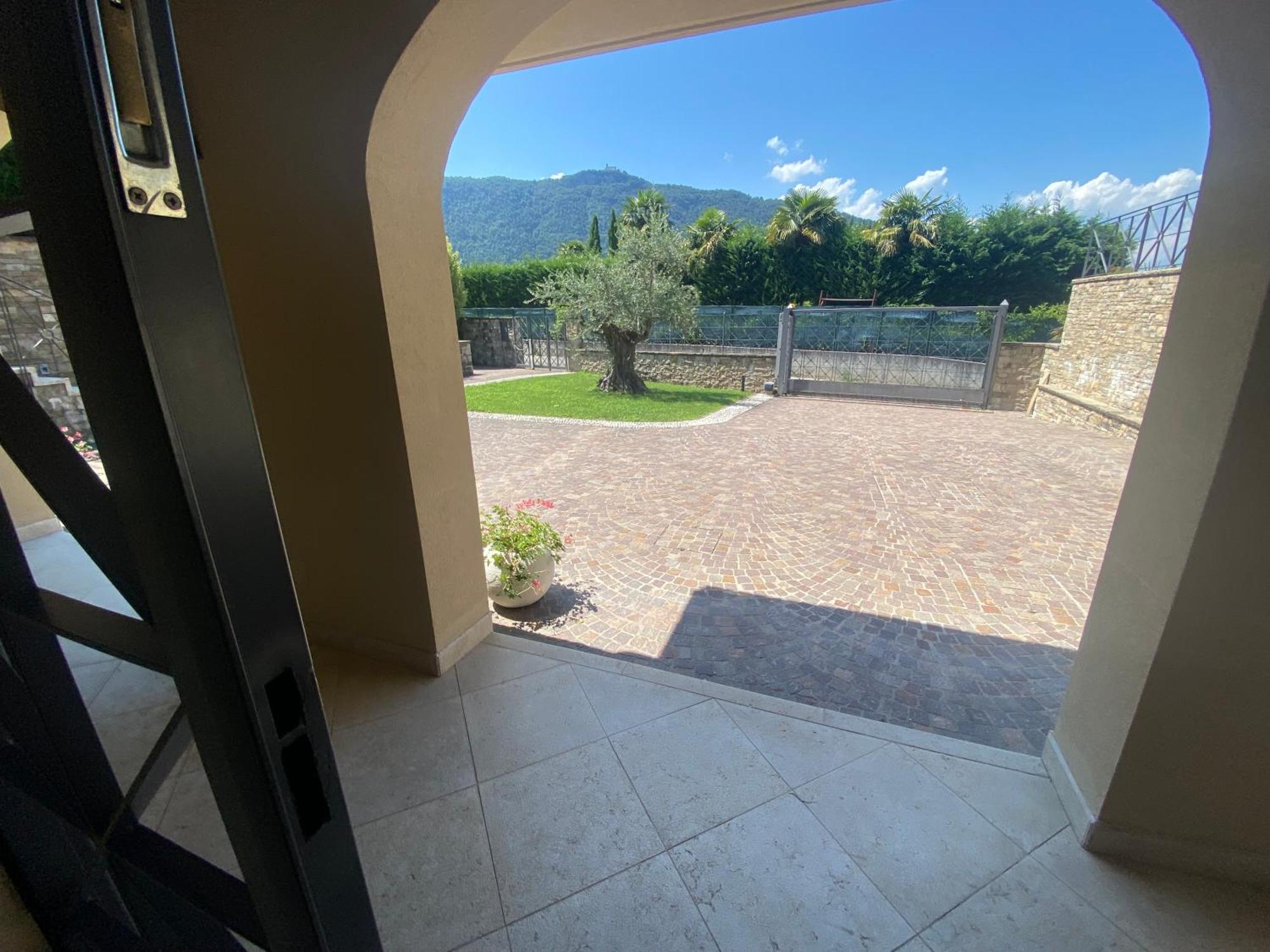 Vela Di Soleville Camere Con E Senza Vista Lago Con Ristorante & Pizzeria Sale Marasino Eksteriør bilde